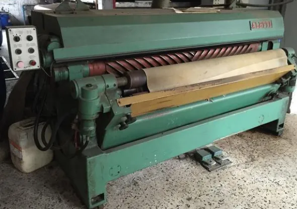 8#2342 Macchina a palissonare Aletti PL 1700
