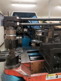 Macchina curvatubi SHUZ TUNG CNC 50 BRM