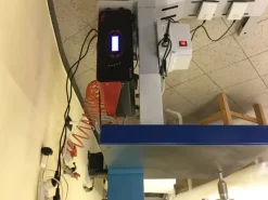 Macchina da cucire ad ultrasuoni