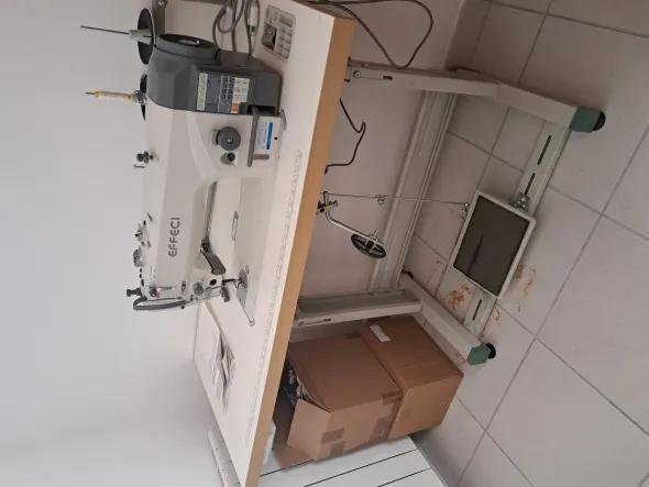 Macchina da cucire effeci 9310E4