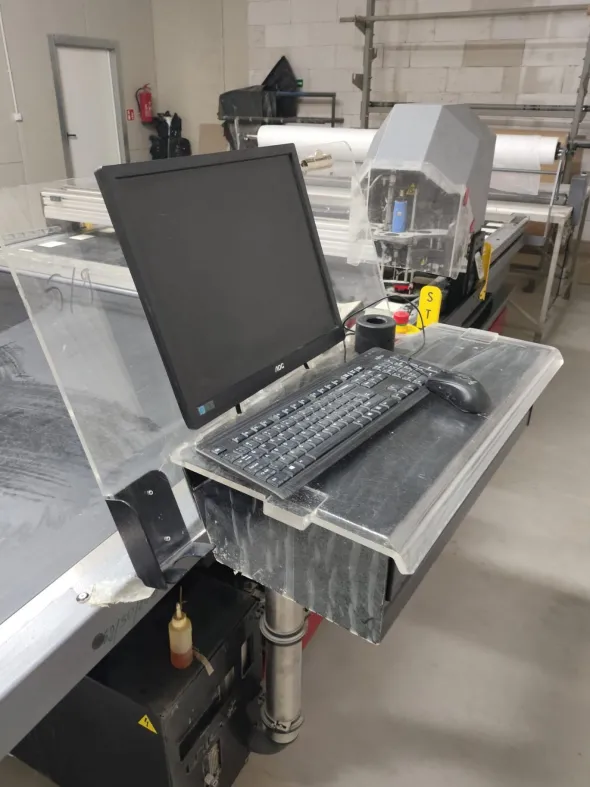 Macchina da taglio automatico dei tessuti ALLCOMP