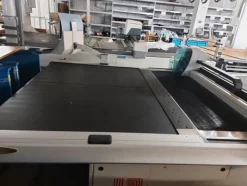 52#7345 Macchina da taglio automatica Lectra