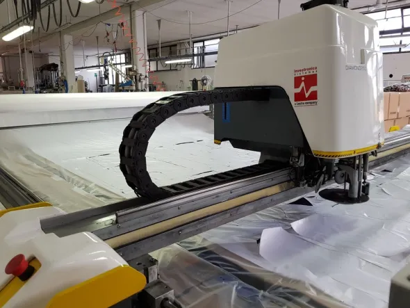MACCHINA DA TAGLIO INVESTRONICA DIAMOND 250