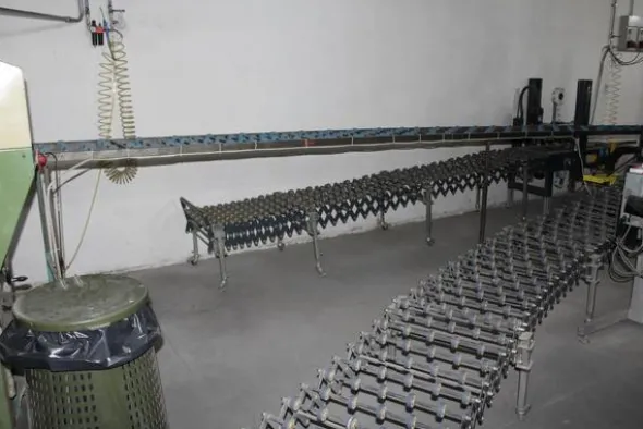 42#4318 Macchina per confezionamento OMF SKF e nastratrici Siat