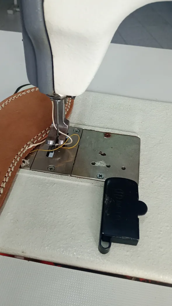 Macchina per cucire tessuti pesanti NECCHI OP