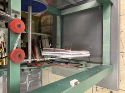 Macchina per la produzione cordoncini