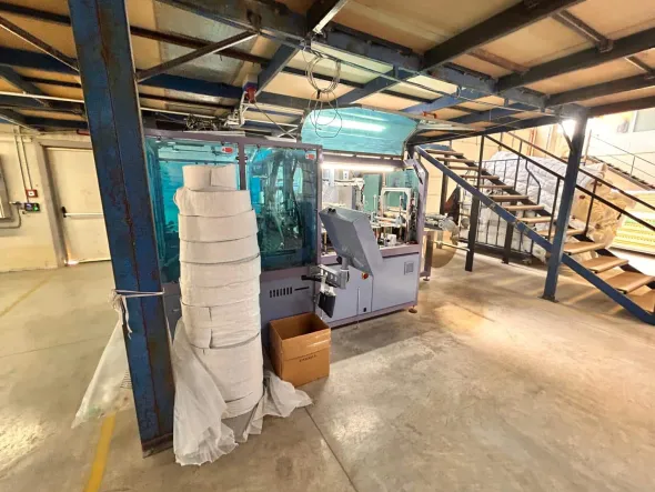 MACCHINA PER MANIGLIE APPLICAZIONE AUTOMATICA