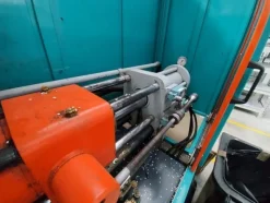 4#6439 Macchina per stampaggio a iniezione Presma