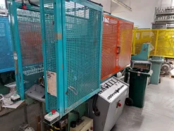 7#6439 Macchina per stampaggio a iniezione Presma