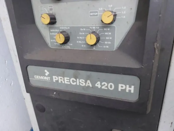 1#8607 Macchinari da carpenteria e arredi per uffici e autocarri