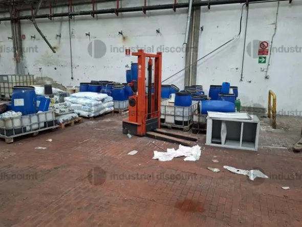 1#8934 Macchinari da stiro e cucitrici