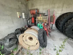 5#6473 Macchinari e attrezzature da officina meccanica per macchine agricole e arredi da ufficio