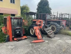 5#6473 Macchinari e attrezzature da officina meccanica per macchine agricole e arredi da ufficio