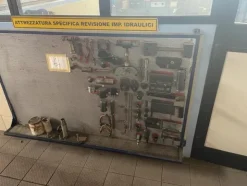 5#6473 Macchinari e attrezzature da officina meccanica per macchine agricole e arredi da ufficio