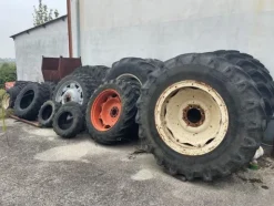 5#6473 Macchinari e attrezzature da officina meccanica per macchine agricole e arredi da ufficio