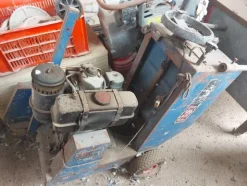 2#7957 Macchinari e attrezzature da cantiere