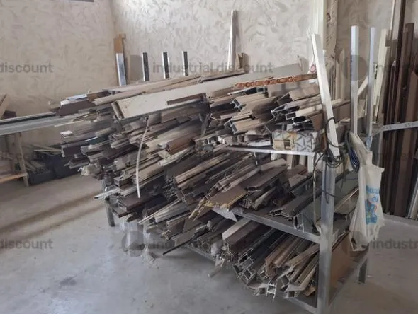 7#9747 Macchinari e attrezzature lavorazione alluminio