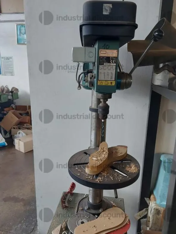 1#9144 Macchinari e attrezzature per lavorazione suole scarpe