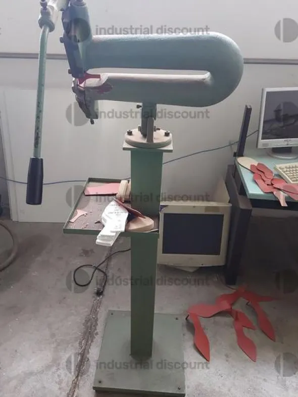 1#9144 Macchinari e attrezzature per lavorazione suole scarpe