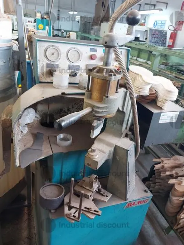 1#9144 Macchinari e attrezzature per lavorazione suole scarpe