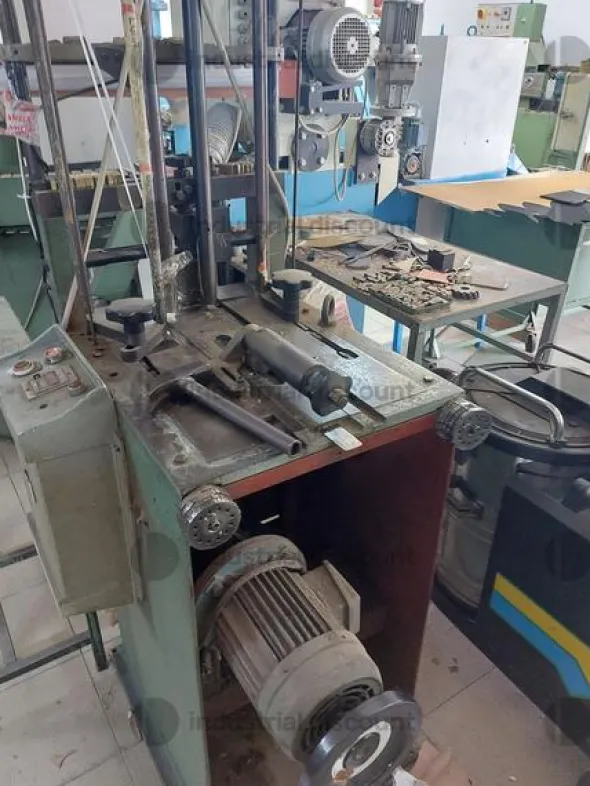 1#9144 Macchinari e attrezzature per lavorazione suole scarpe