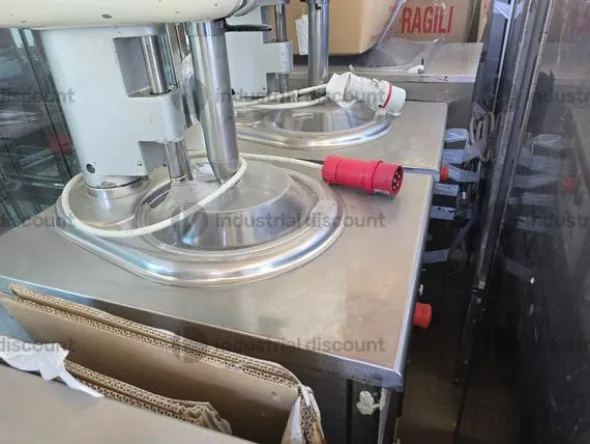 1#10176 Macchinari e attrezzature per produzione e mantecatura gelato