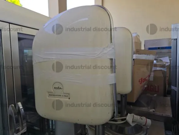 1#10176 Macchinari e attrezzature per produzione e mantecatura gelato
