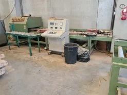 3#6224 Macchinari e attrezzature per la produzione di pannelli semilavorati