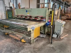 3#6224 Macchinari e attrezzature per la produzione di pannelli semilavorati