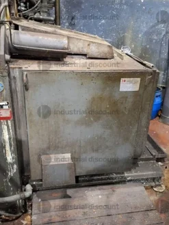 1#9818 Macchinari e attrezzature per lavorazioni metalliche e carrelli elevatori