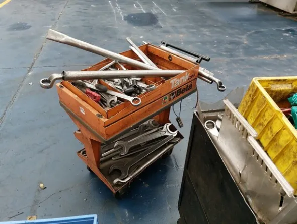 1#7512 Macchinari e attrezzature per la lavorazione di materie plastiche
