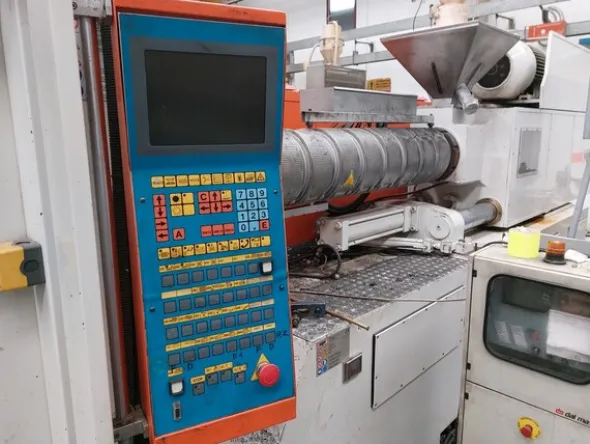 1#7512 Macchinari e attrezzature per la lavorazione di materie plastiche