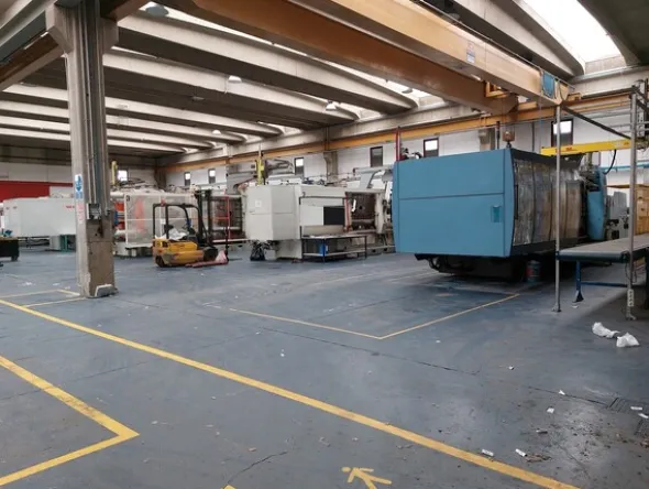 1#7512 Macchinari e attrezzature per la lavorazione di materie plastiche