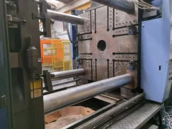 1#7512 Macchinari e attrezzature per la lavorazione di materie plastiche