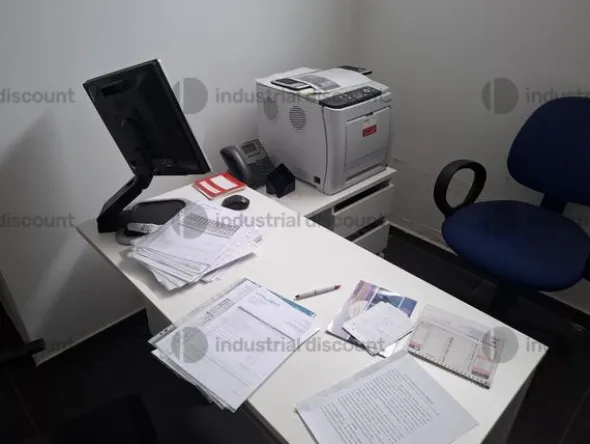 1#10115 Macchinari ed arredamento per studio odontoiatrico
