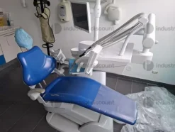 1#10115 Macchinari ed arredamento per studio odontoiatrico