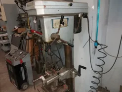 2#8036 Macchinari ed attrezzature per officina