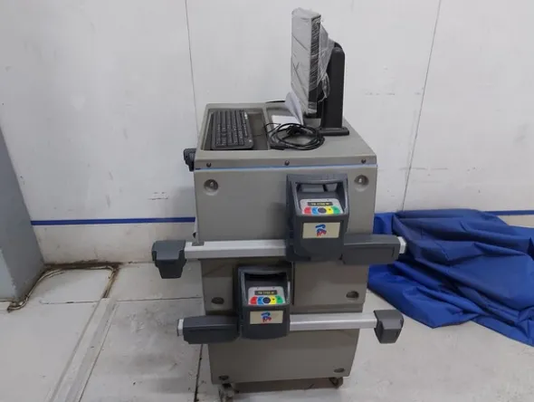 17#7842 Macchinario per assetto elettronico Ravaglioli
