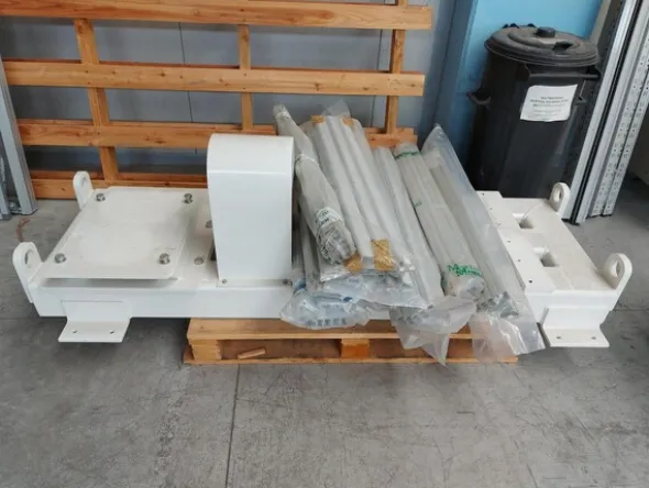 7#7251 Macchinario per produzione assorbenti e magazzino materie prime
