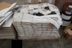 7#7251 Macchinario per produzione assorbenti e magazzino materie prime