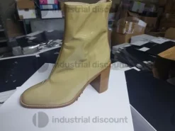 101#8613 Macchinari per calzaturifici, materie prime e prodotti finiti