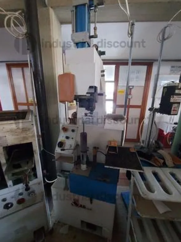 101#8613 Macchinari per calzaturifici, materie prime e prodotti finiti