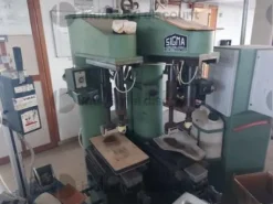 101#8613 Macchinari per calzaturifici, materie prime e prodotti finiti