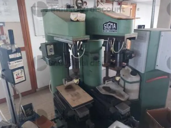 101#8613 Macchinari per calzaturifici, materie prime e prodotti finiti