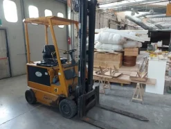 1#6329 Macchinari per falegnameria e Autocarro Fiat