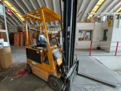 1#6329 Macchinari per falegnameria e Autocarro Fiat