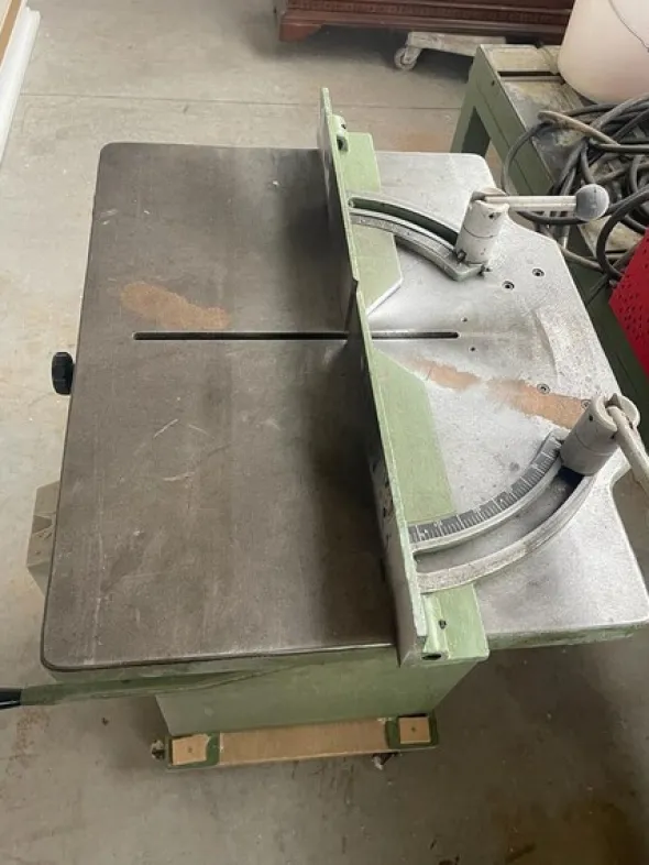 11#8083 Macchinari per la lavorazione del legno