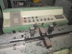 37#6304 Macchinari per la lavorazione del vetro