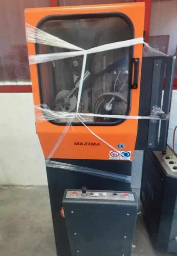 Macchinari per lavorazione alluminio