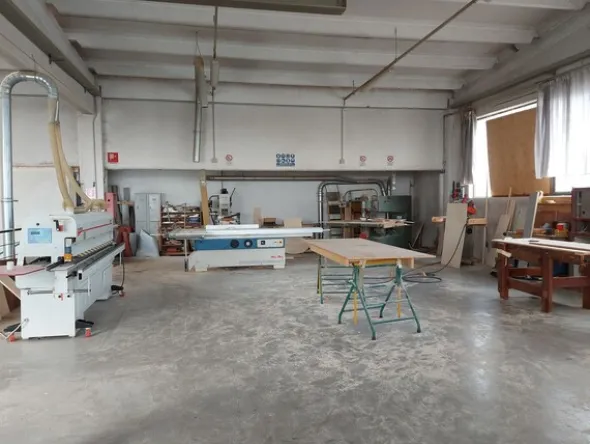 9#8426 Macchinari per lavorazione legno